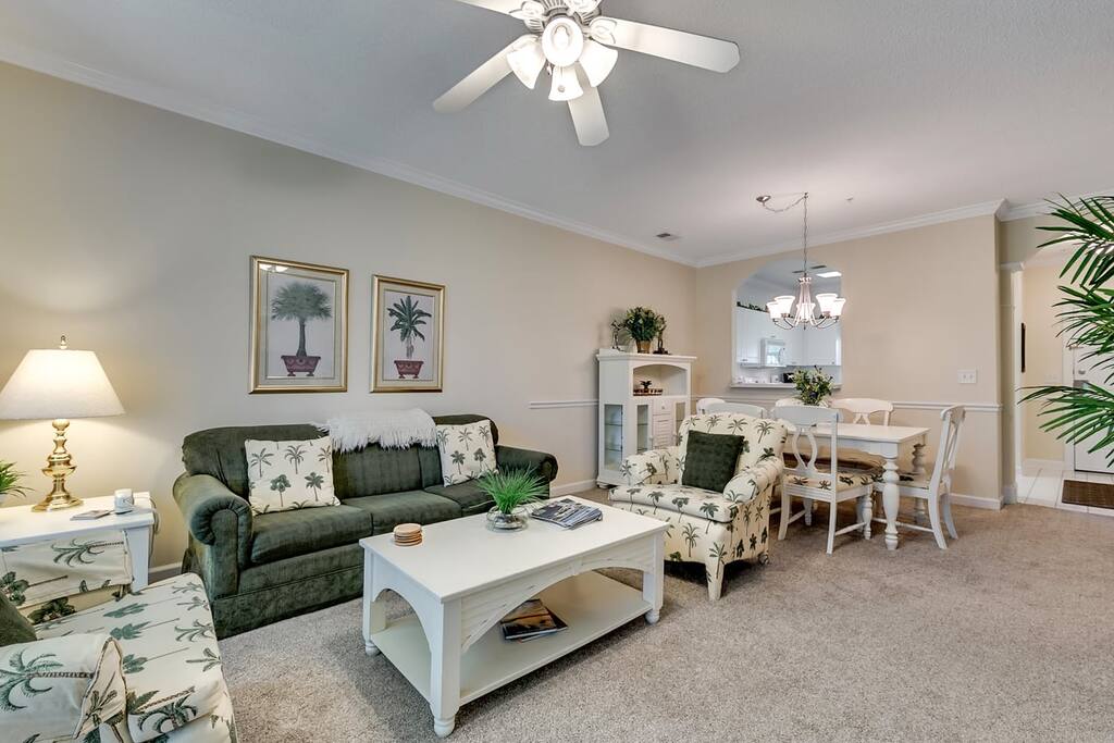 Dining Table,Furniture,Table,Couch,Indoors
