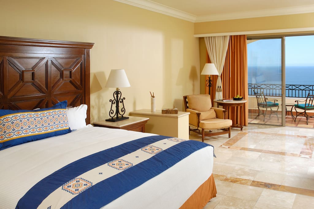 Room Set up with 1 Bed