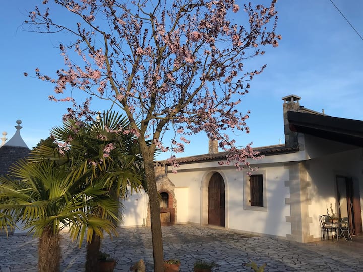 Casa Con Trulli, 4 Posti Letto, Zona Mare Grotte - Noci