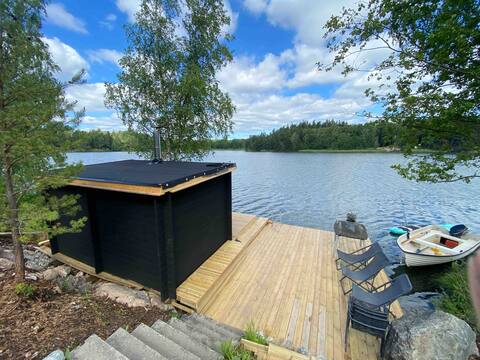 Villa with lake property own jetty & sauna