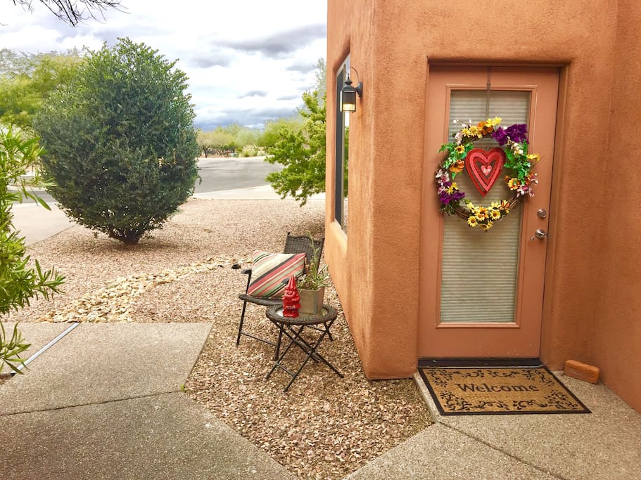 Private Separate Entrance to Casita