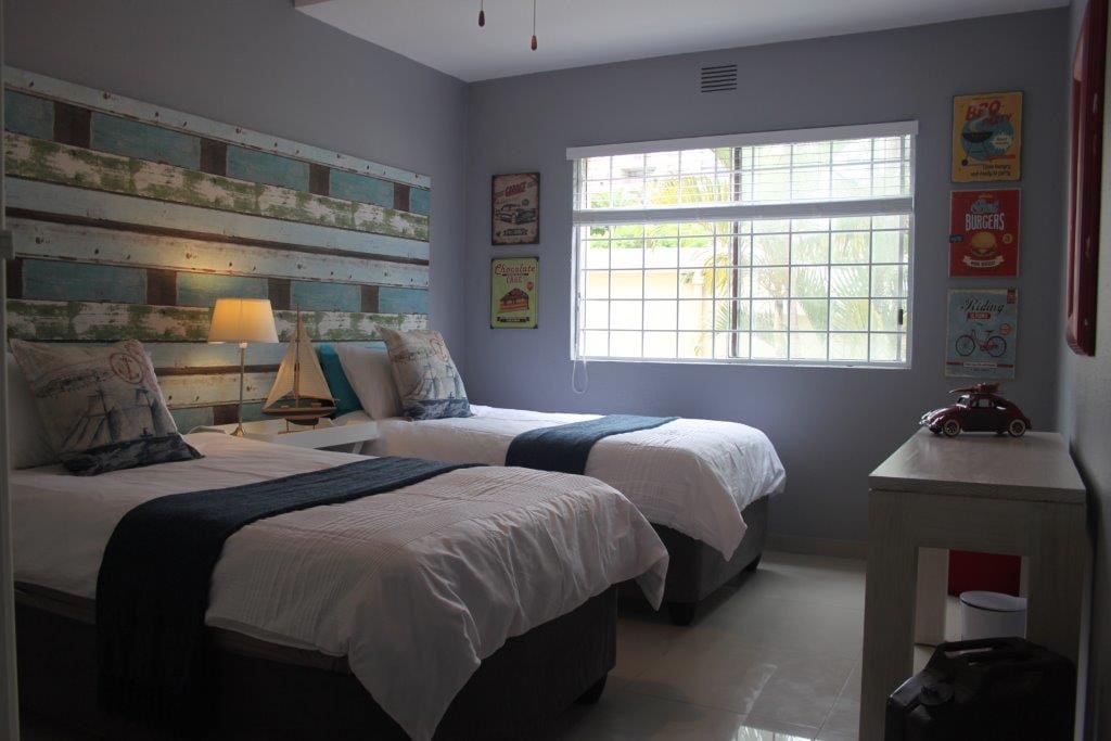 3rd Bedroom ( 2 x 3/4 beds)