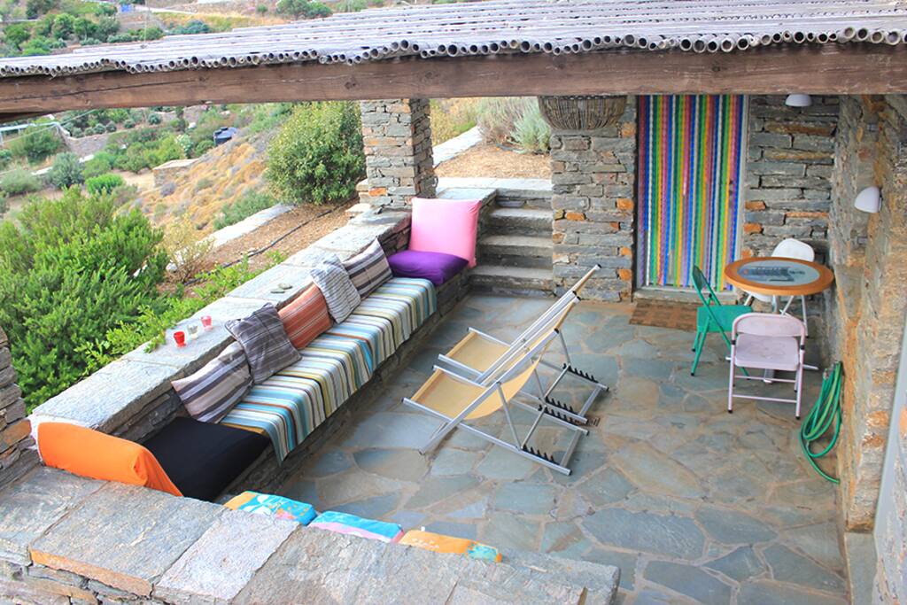 entering the veranda / terrace at the lower level ( level 2 )
(please see all the photos to have a complete view of the house)
