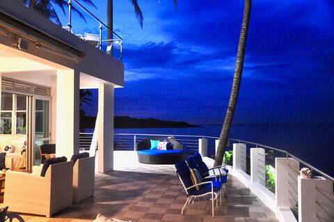 Oceanfront Home with Spectacular View