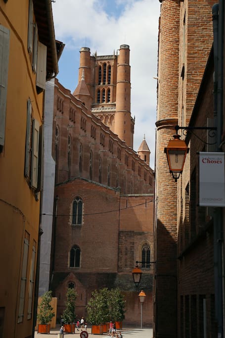 Cathédrale Ste Cecile
a 350 m