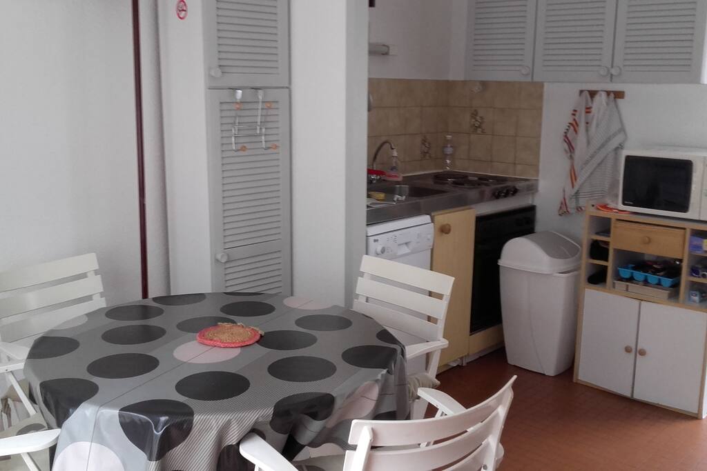 Samedi plus kitchenette