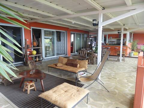 Chemin Des Anglais Reunion 974 . Toutes Ces Nourrices Et Nounou À Domicile Habitent Le 974 ►►► Réunion Et Cherchent Des Enfants À Garder.