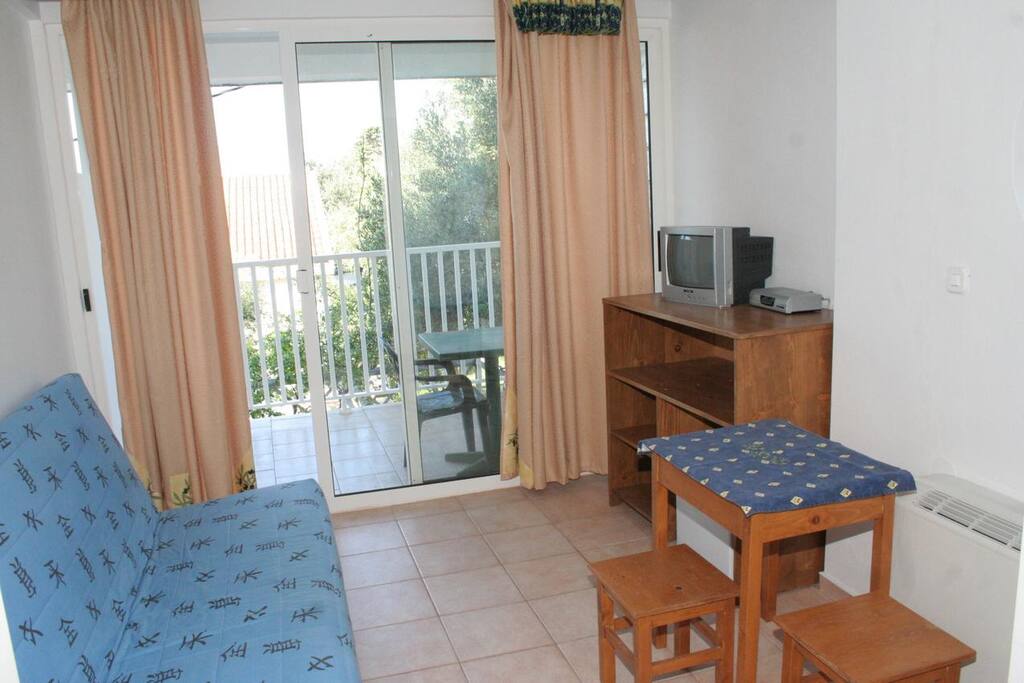 Living room, Surface: 9 m²