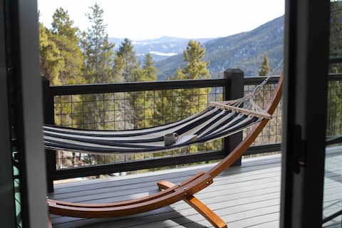 Epic Views•Luxe Hot Tub•30 mins Red Rocks•Top 1%