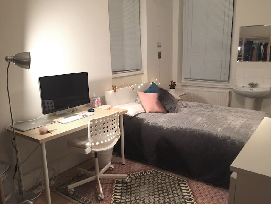Private Bedroom