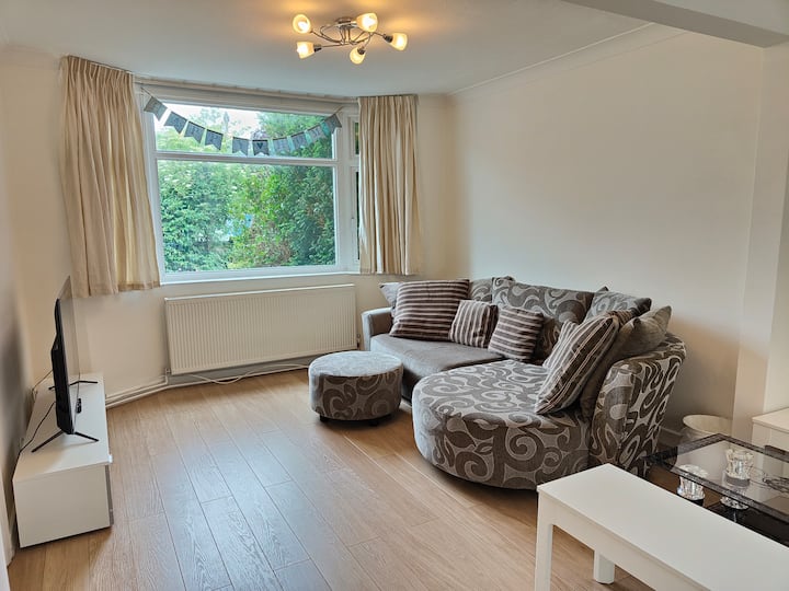 Spacious 3bed2bath Family Home + Parking Garden - Oxford