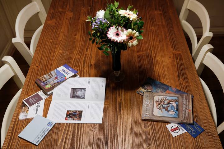 Navy Blue Apartment gallery image 4