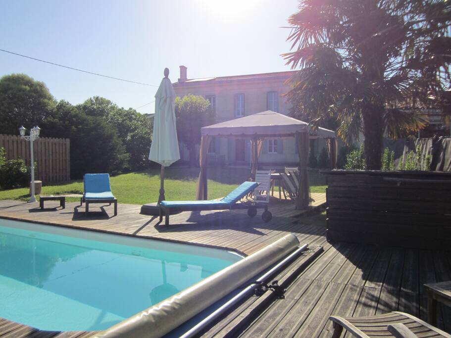 Poolterrasse & Villa