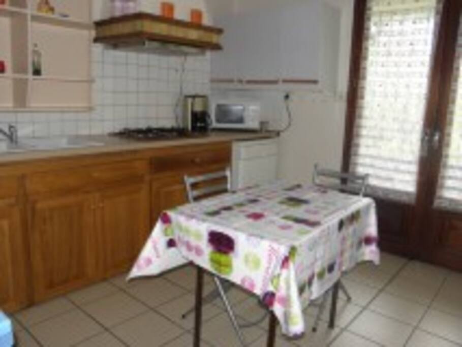 cuisine avec accès terrasse