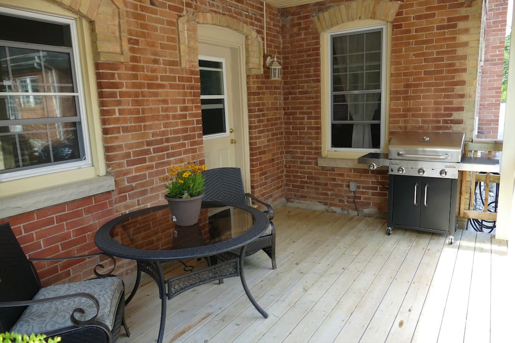 Side Deck