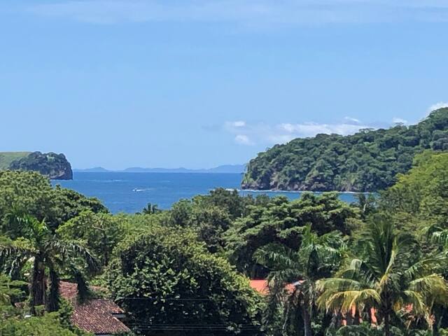 Stunning ocean views - 5 minute walk to the beach