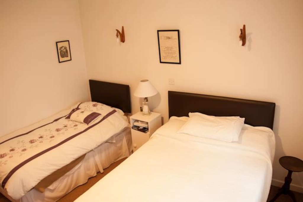 Spacious triple room