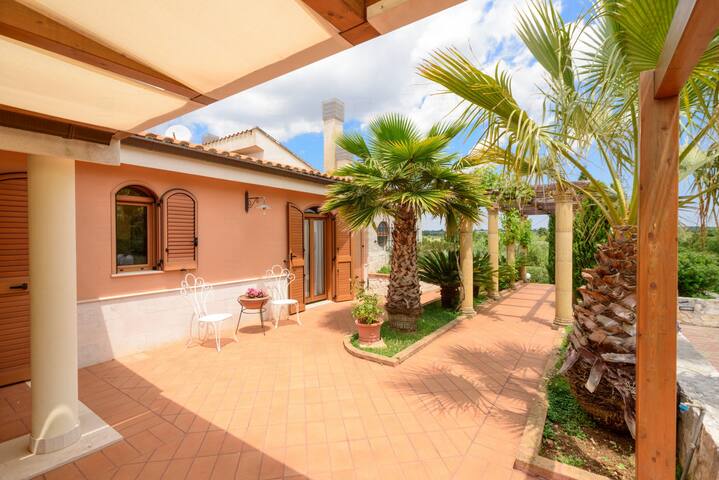 HelloApulia Villa Flora with private pool gallery image 4