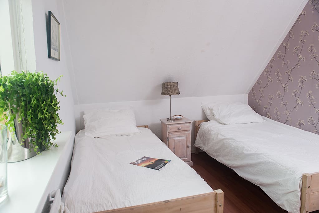 2 x 1 pers bedden