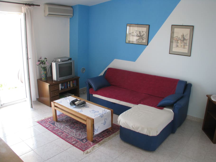 Lounge area