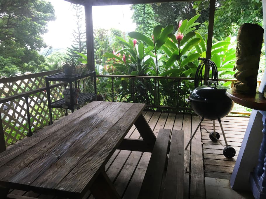 Deck northeast corner towards Caribbean sea