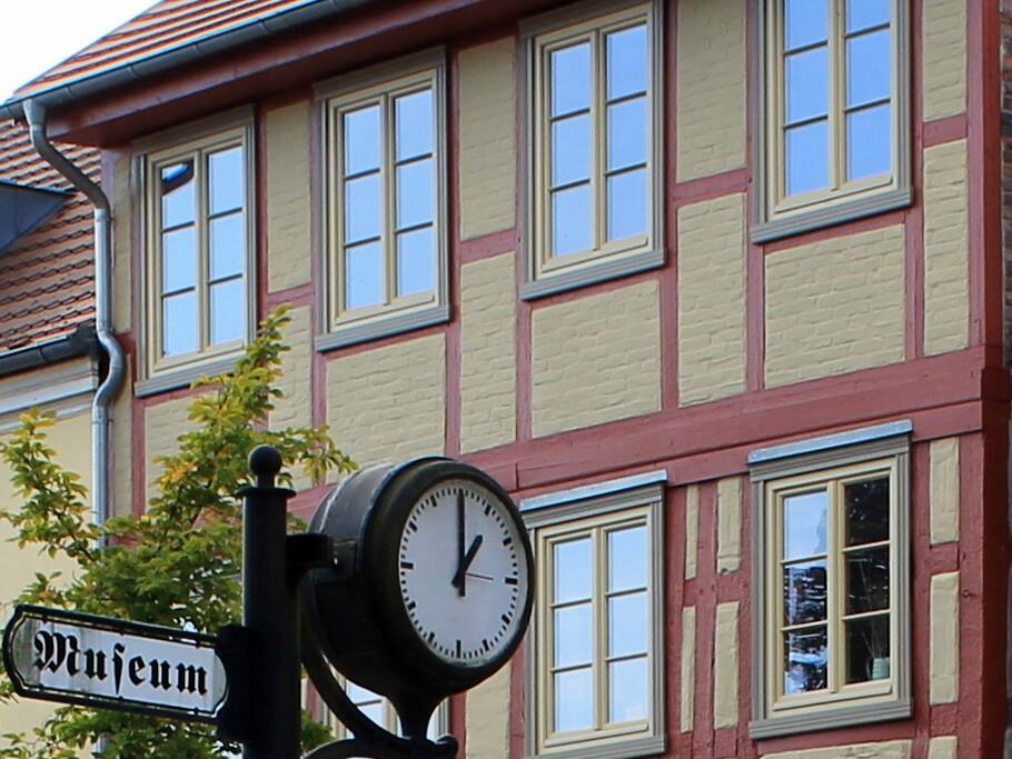 Hausansicht vom Burgplatz