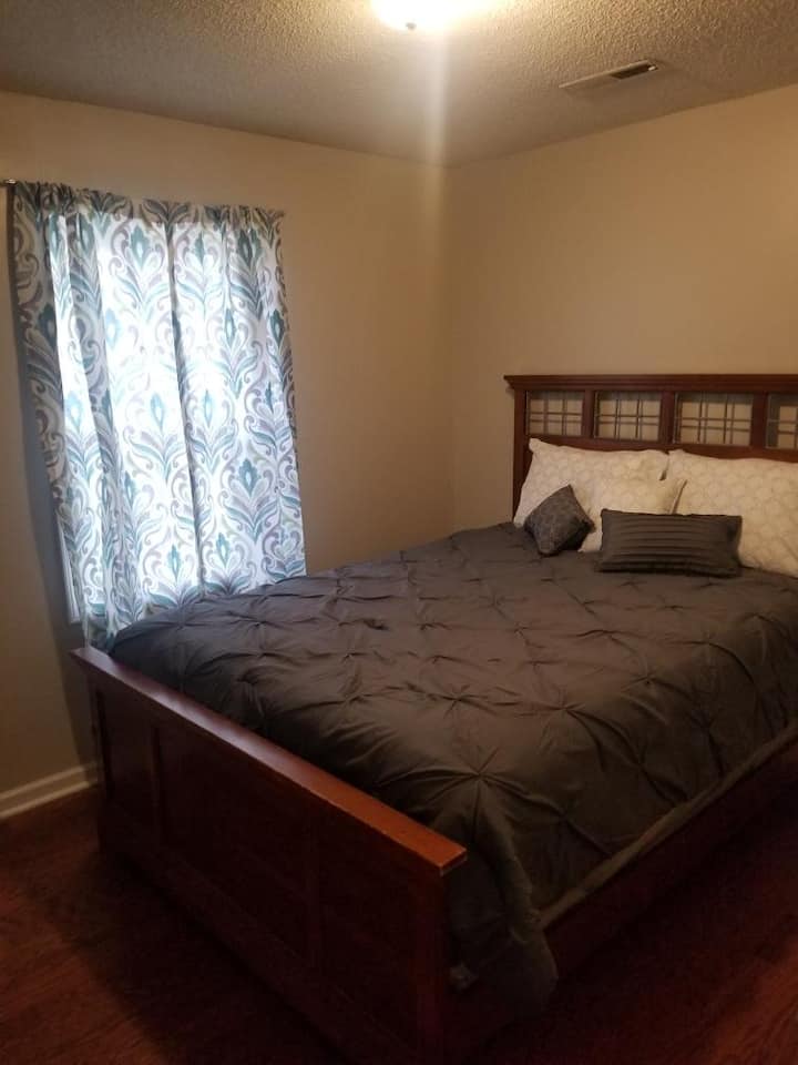 غرفة النوم 2