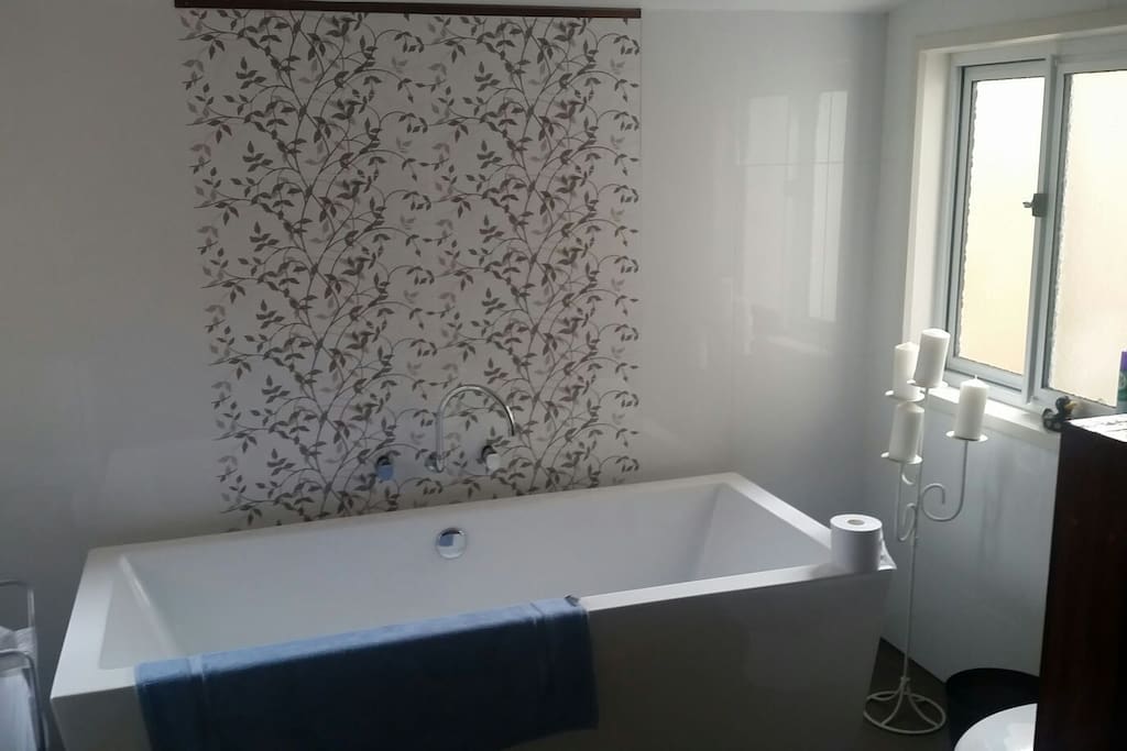 Deep bath to sit back and relax in after a busy day.