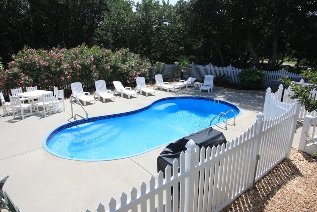 CC142: 8th And Sound | Private Pool and Hot Tub
