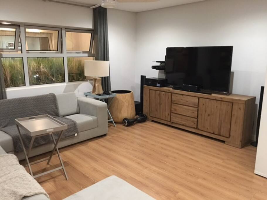 TV in lounge
