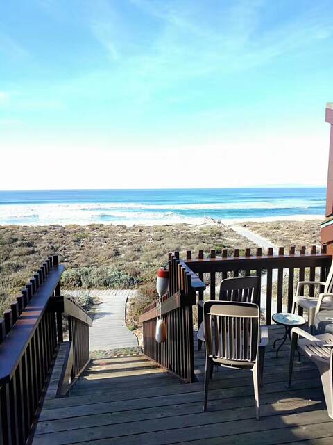 28 Seconds Walk to Beach