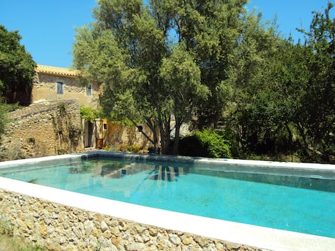 CA'N FORN: A HOUSE TO ENJOY