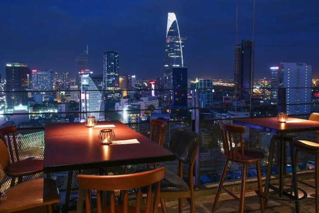 Near 360 Sky bar