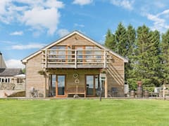 Huntercrook+Lodge%2C+near+Hadrian%E2%80%99s+Wall+%26+Hot+Tub