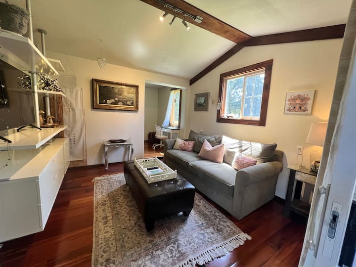 The Little River Love Shack-romantic Spa Retreat - Mendocino, CA