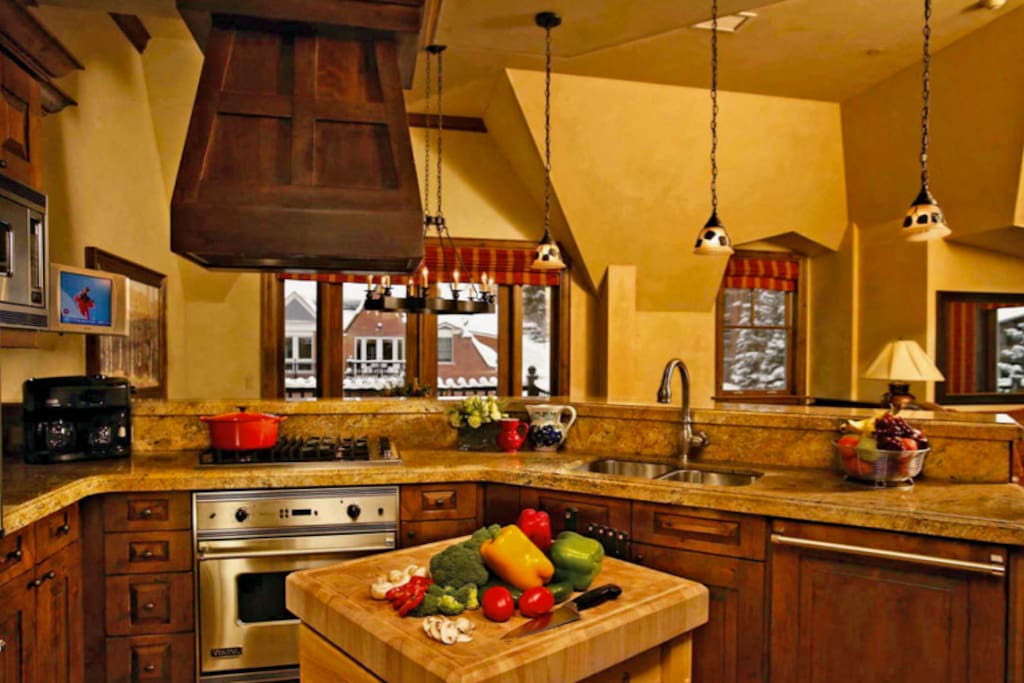 Gourmet Kitchen