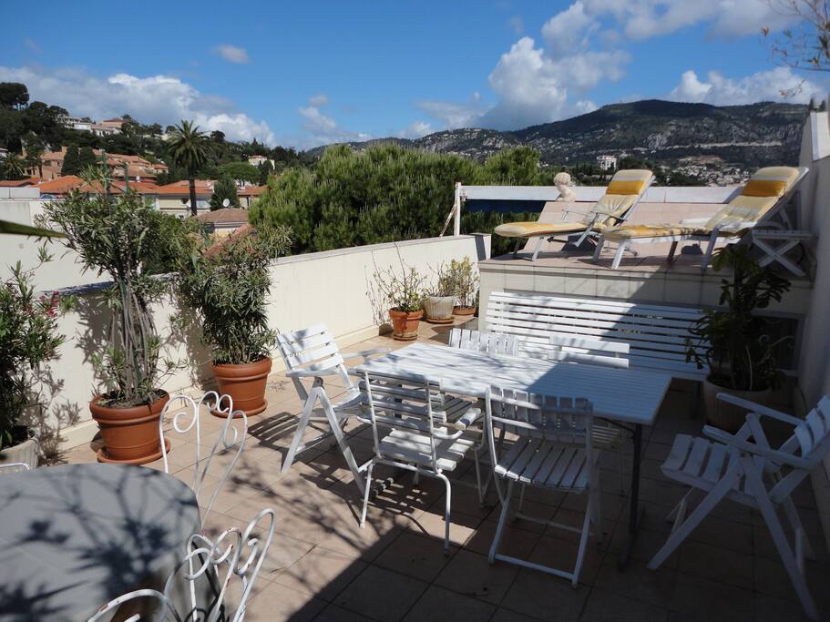 Terrasse solarium vue sur le Cap