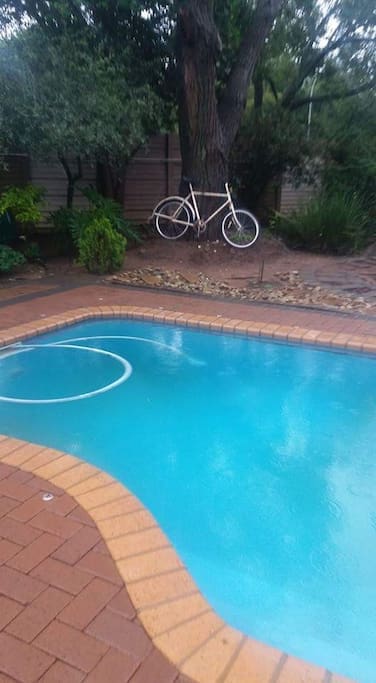 Pool area right in front of the guestroom. Use at own risk. Small portable braai available for guest on patio.