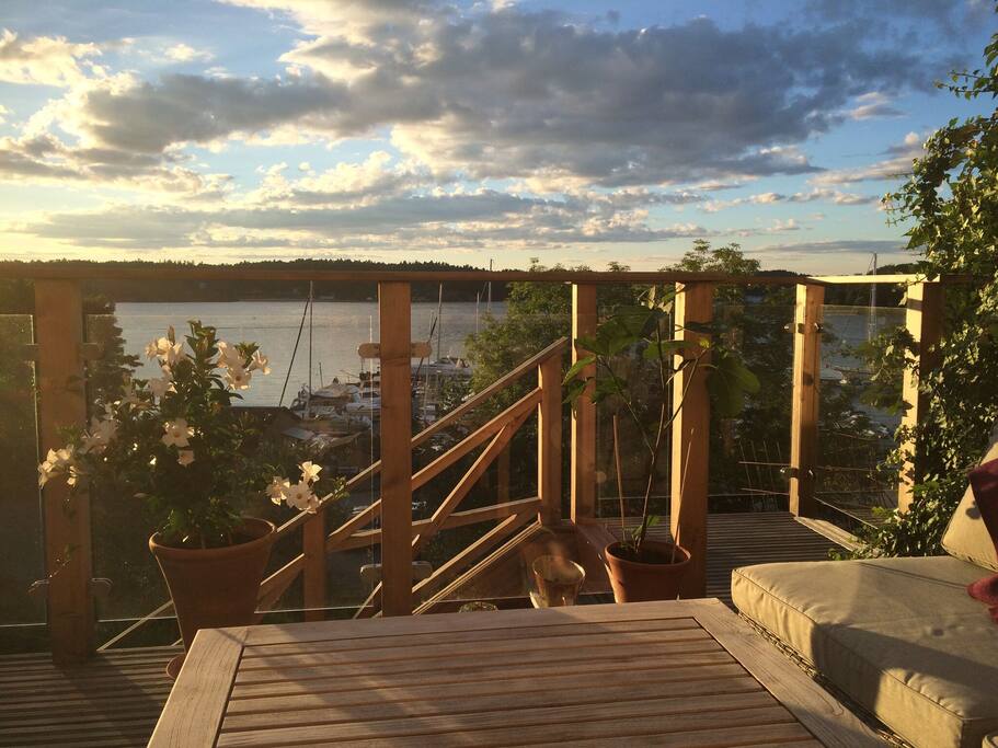 Lovely Swedish summer days on the terrace.