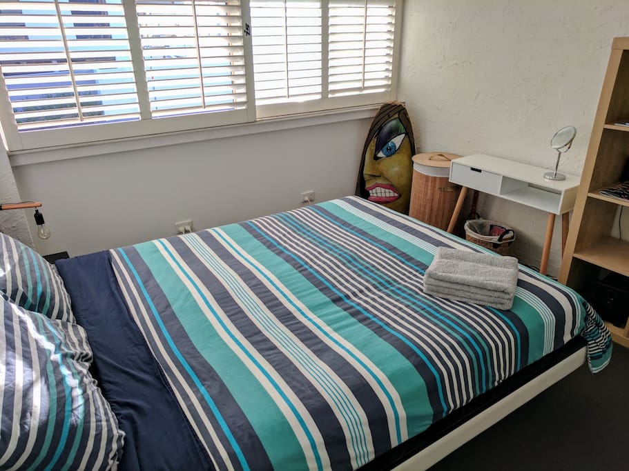 It's a comfy room :)