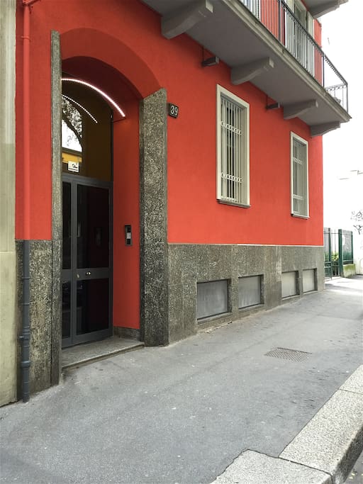 Ingresso stabile