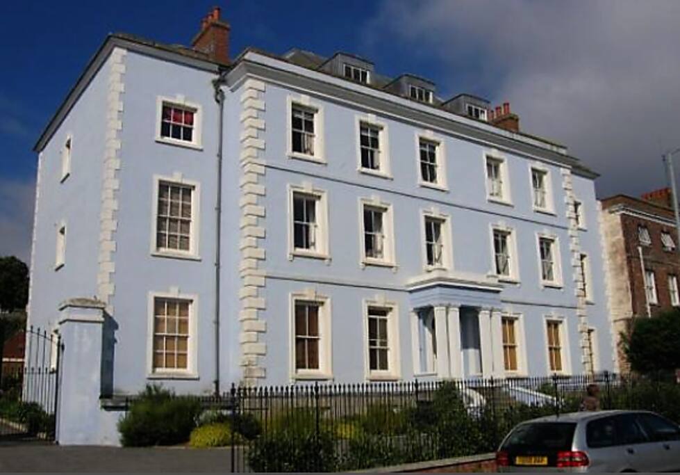 Bank House