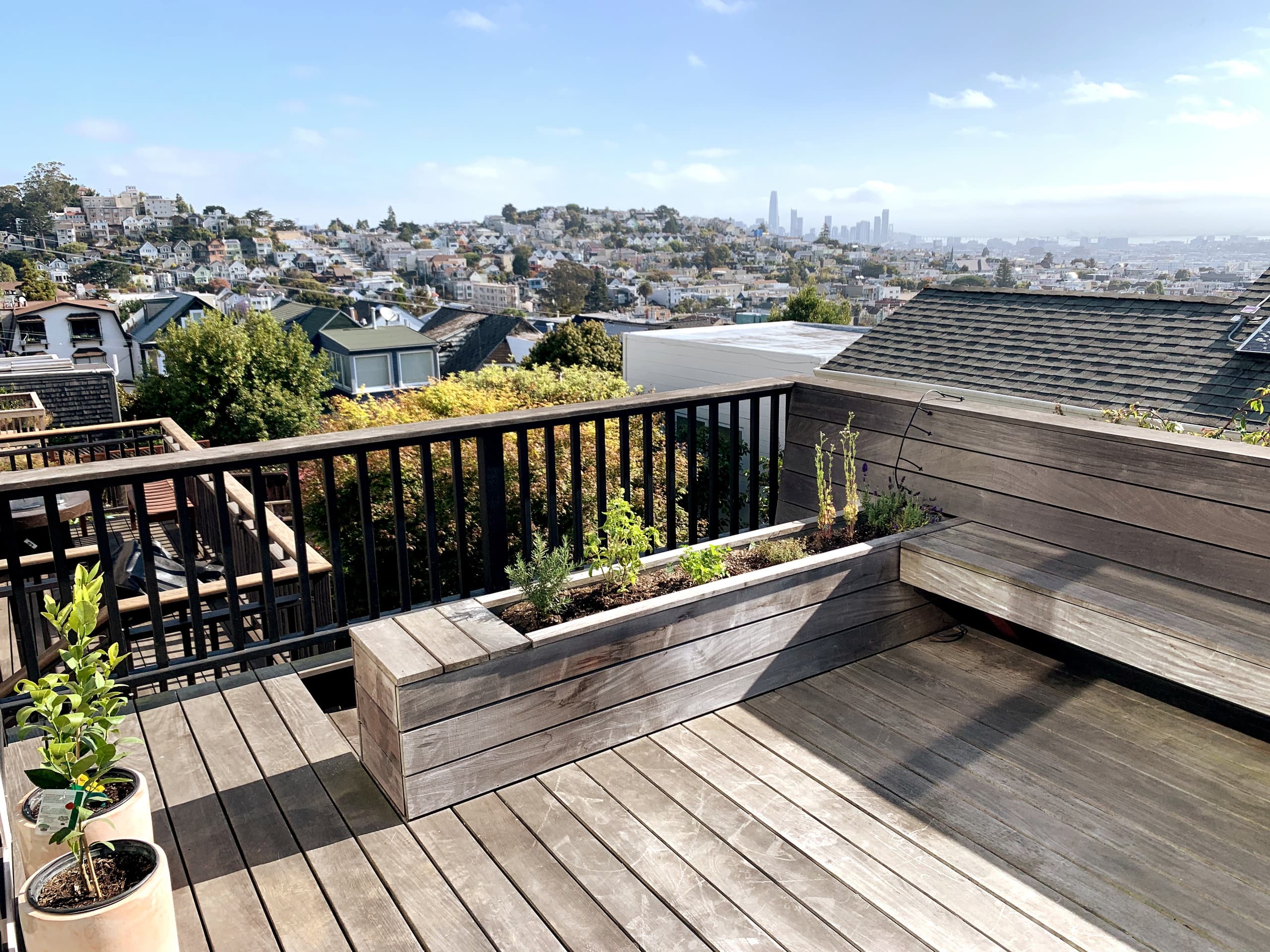 Home in San Francisco · ★5.0 · 3 bedrooms · 2 beds · 2 baths - Image 13