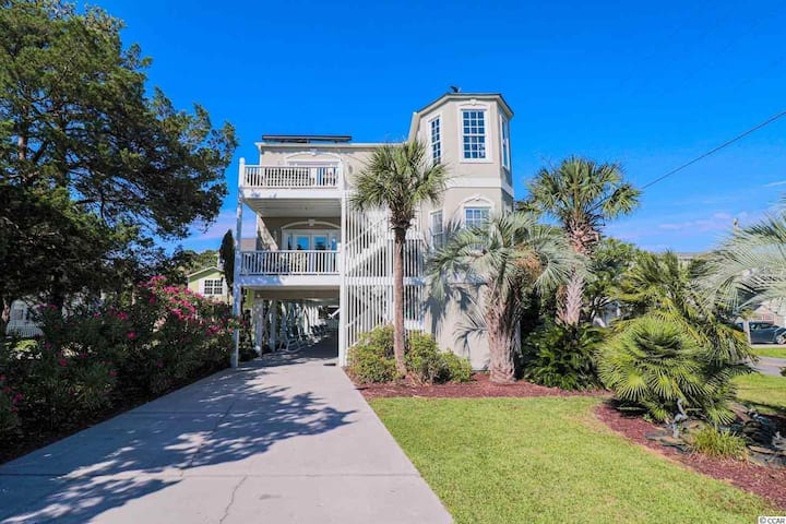 Beach Retreat With Elevator & Heated Pool (Fee)