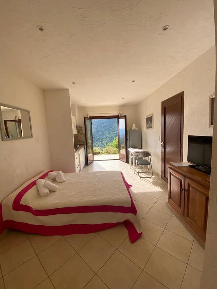 Beau Studio Indépendant Dans Jolie Villa Balagne - Belgodère