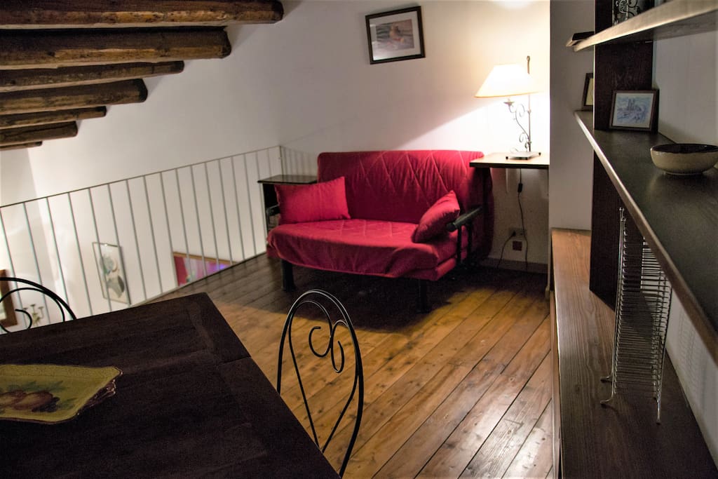 Living room - mezzanine