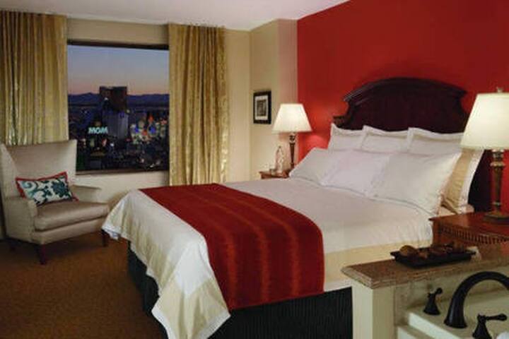 Marriott Grand Chateau 2 bed/ 2 bath Apartment gallery image 4