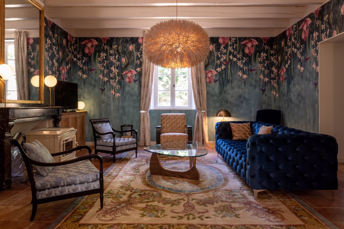 Top performing Airbnb: Your stay: Master house – river cape! in Tarn Et Garonne