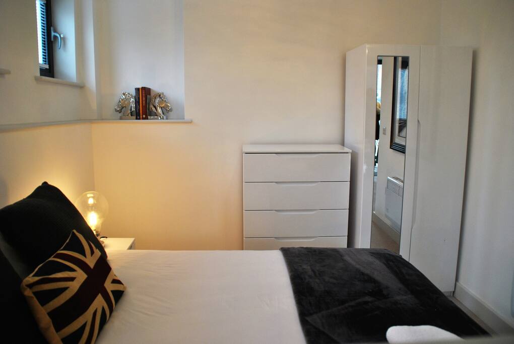 Cosy bedroom