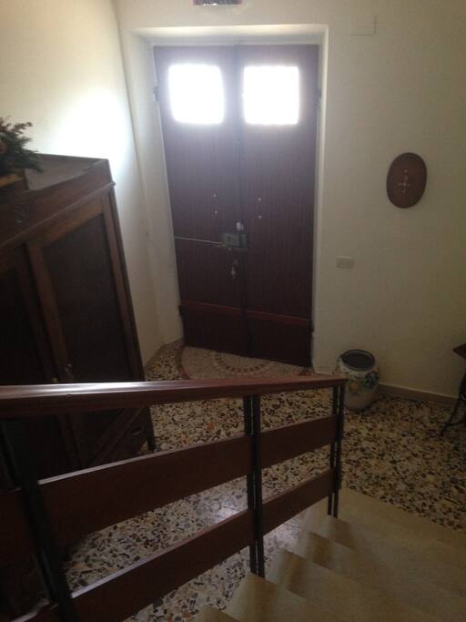 ingresso inferiore